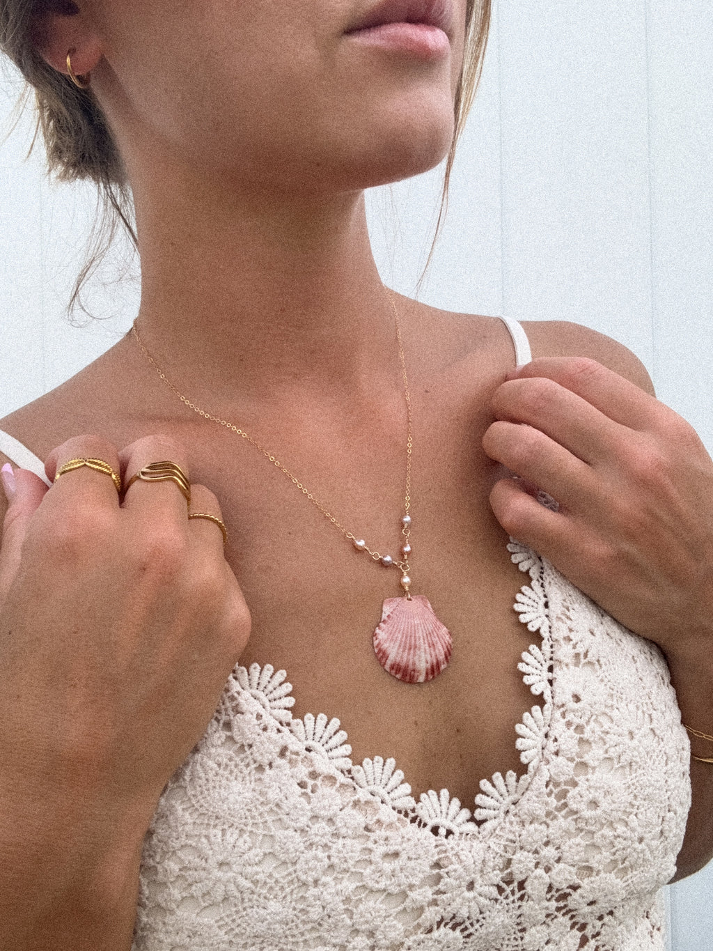 Shell necklace