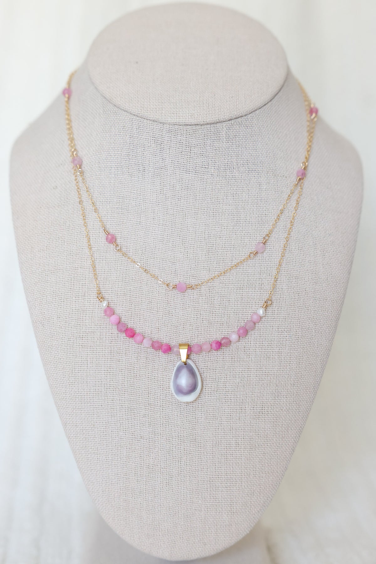 Oceana Necklace in pink