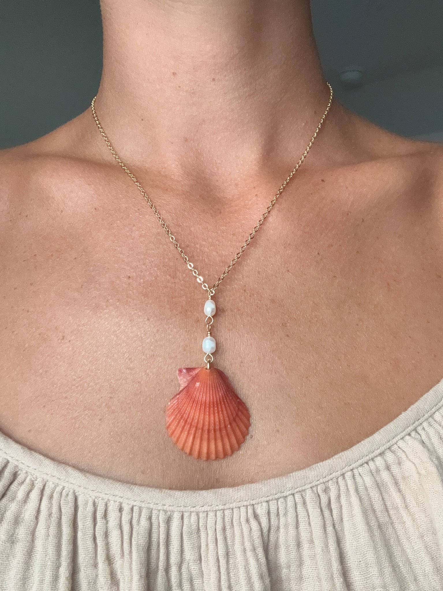 Scalloped shell necklace