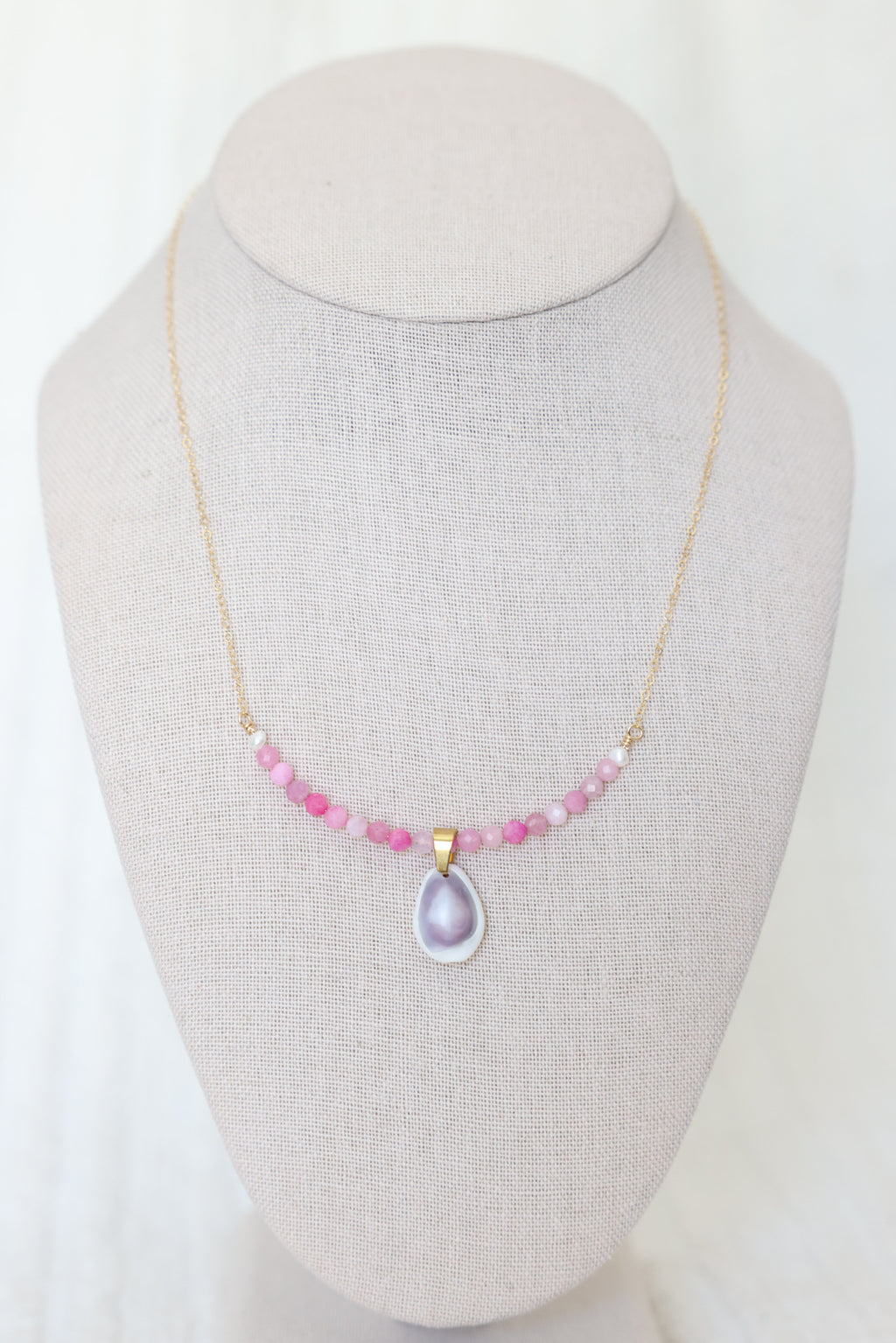 Oceana Necklace in pink