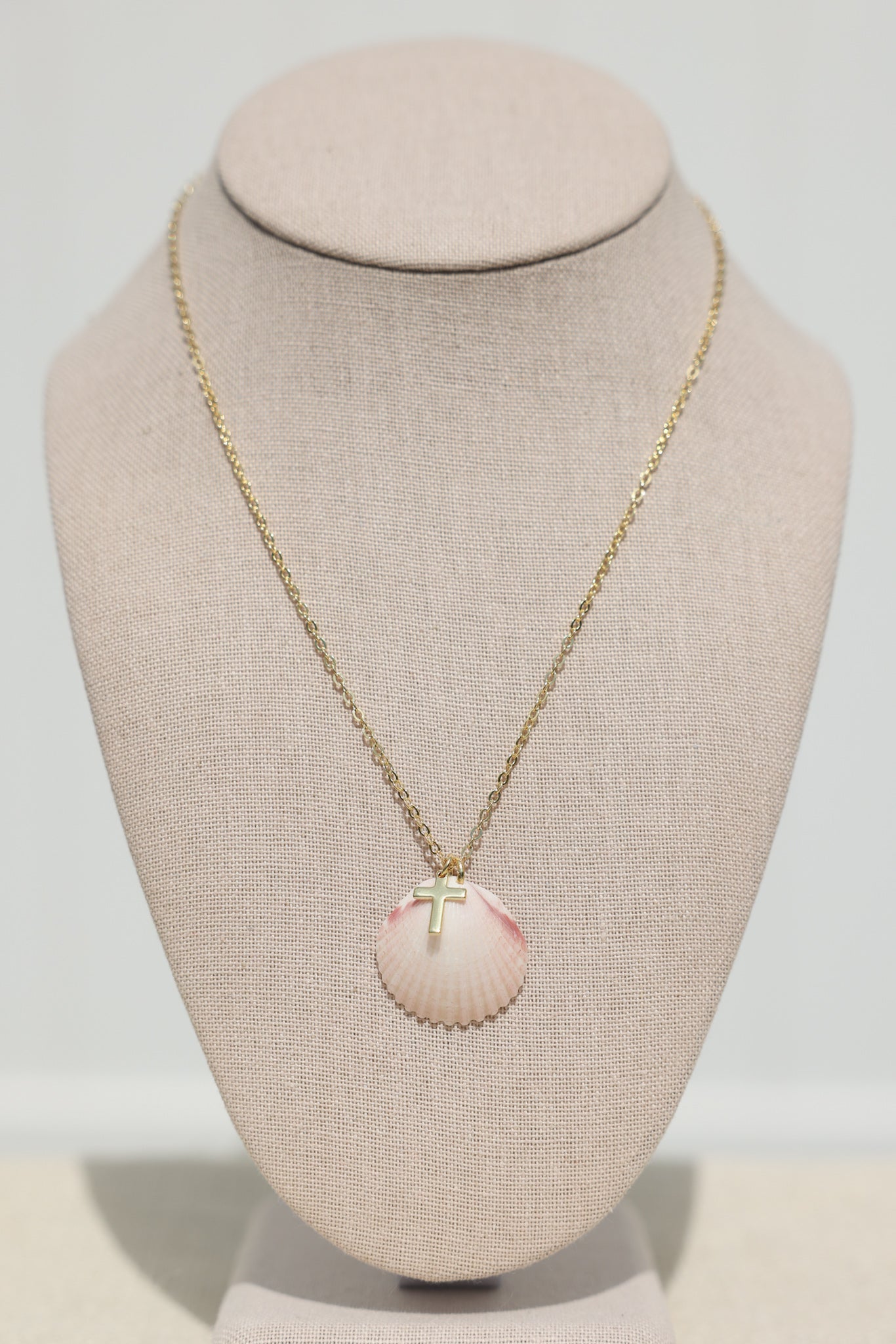 Scalloped cross charm necklace