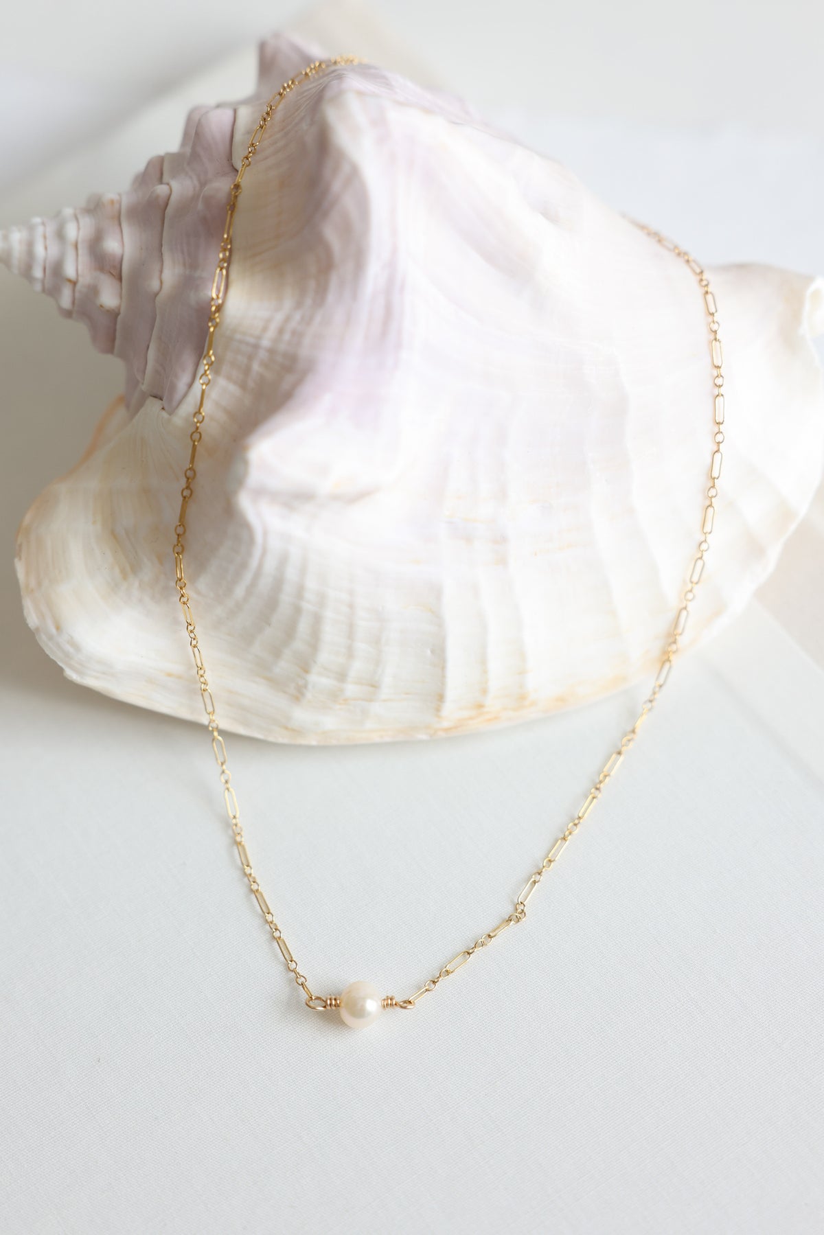 Single Pearl necklace