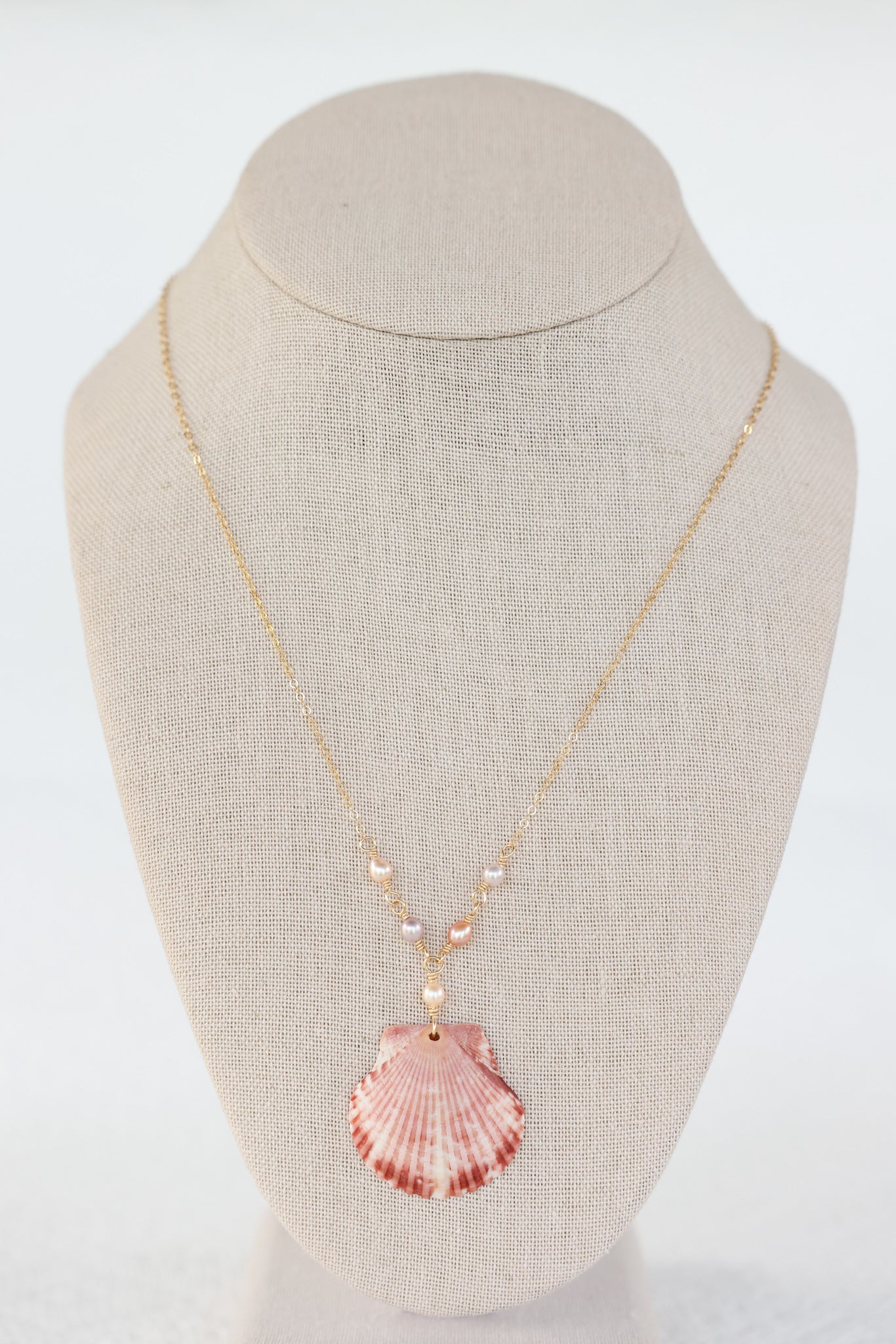Shell necklace