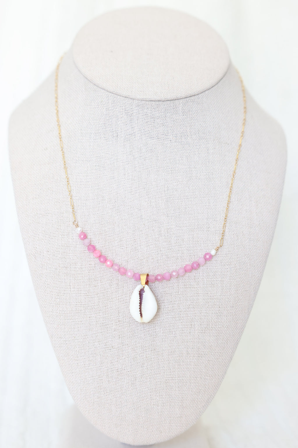 Oceana Necklace in pink