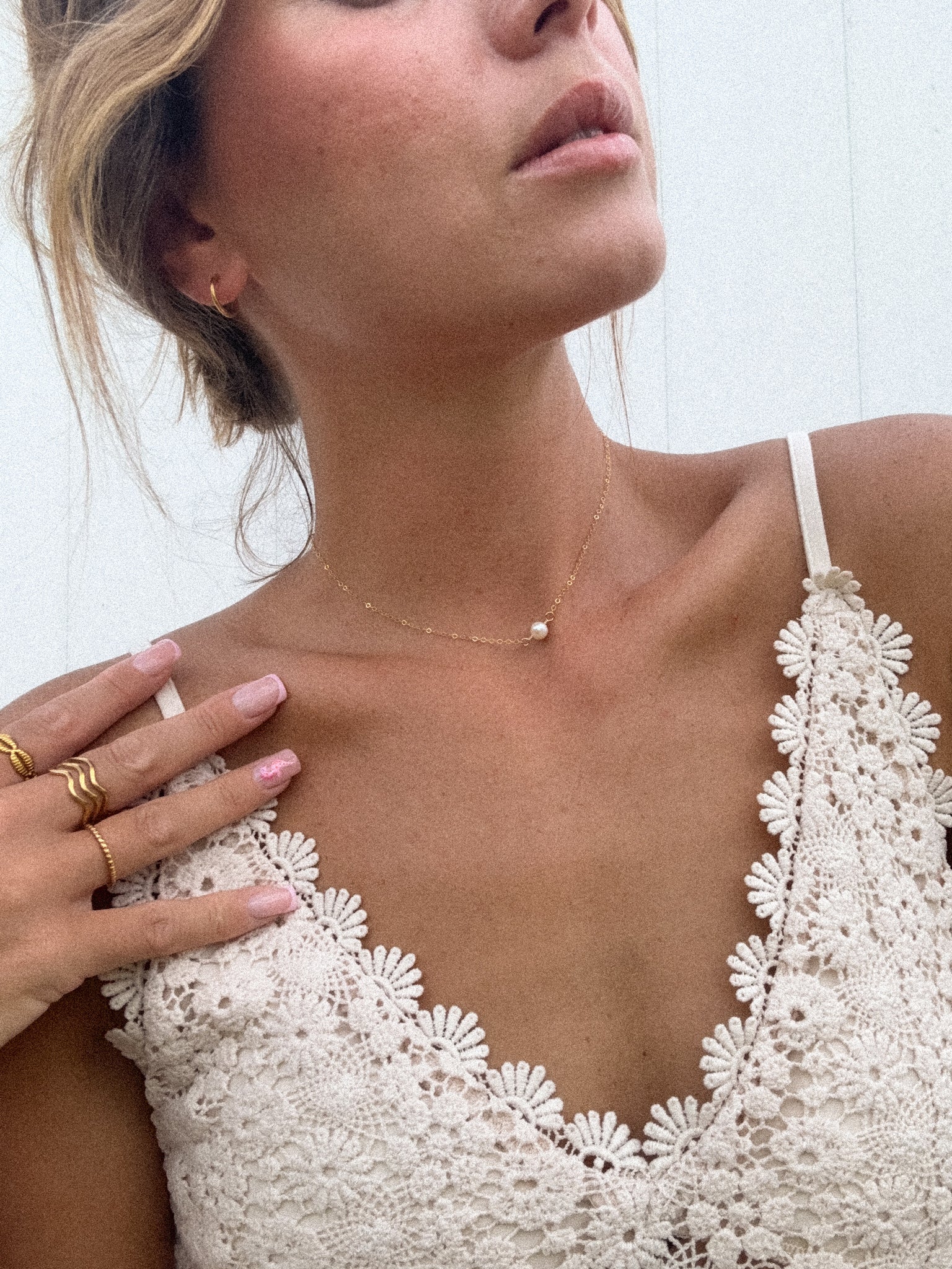 The pearl necklace