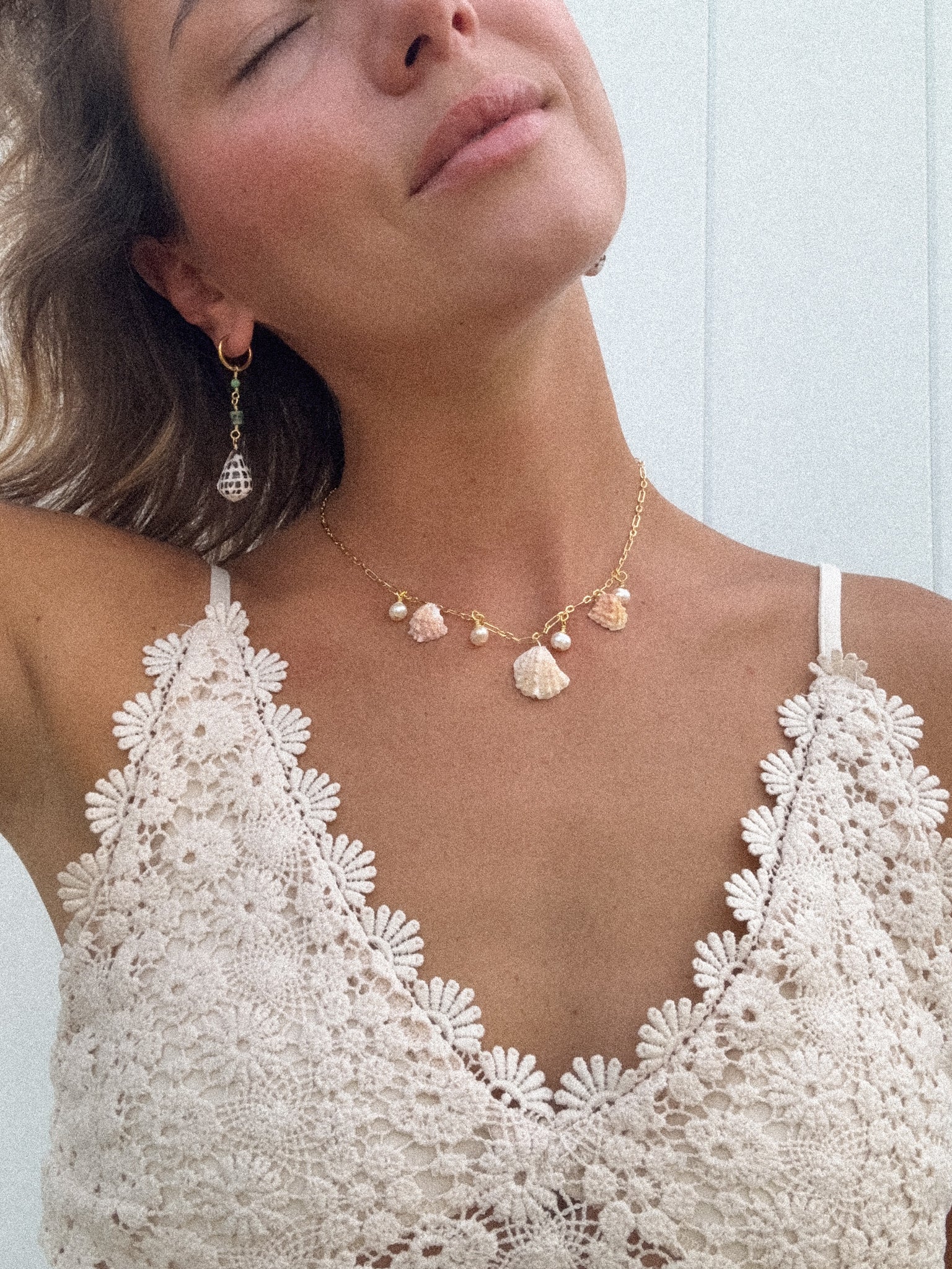 Shell charm necklace