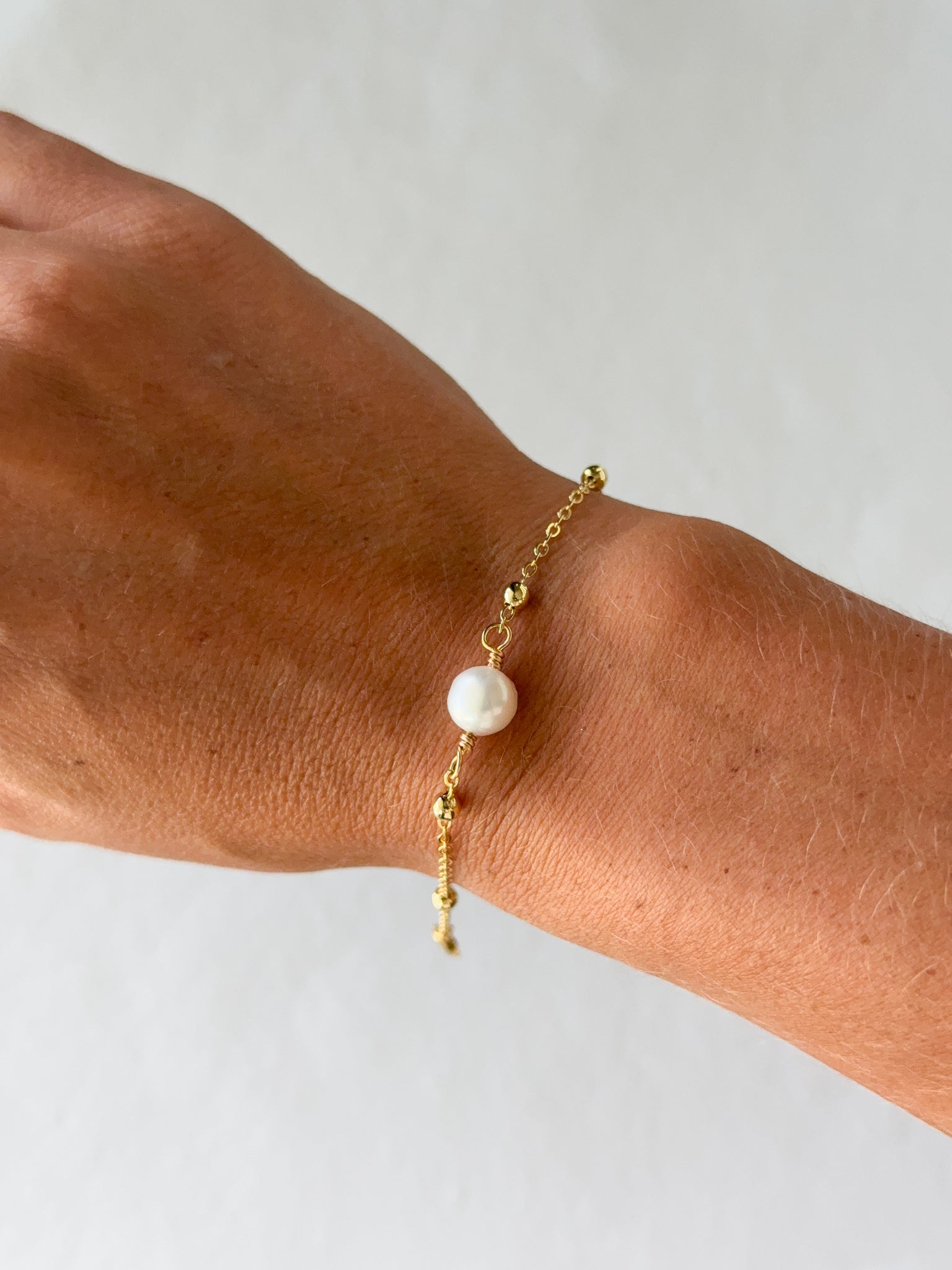 Pearl bracelet