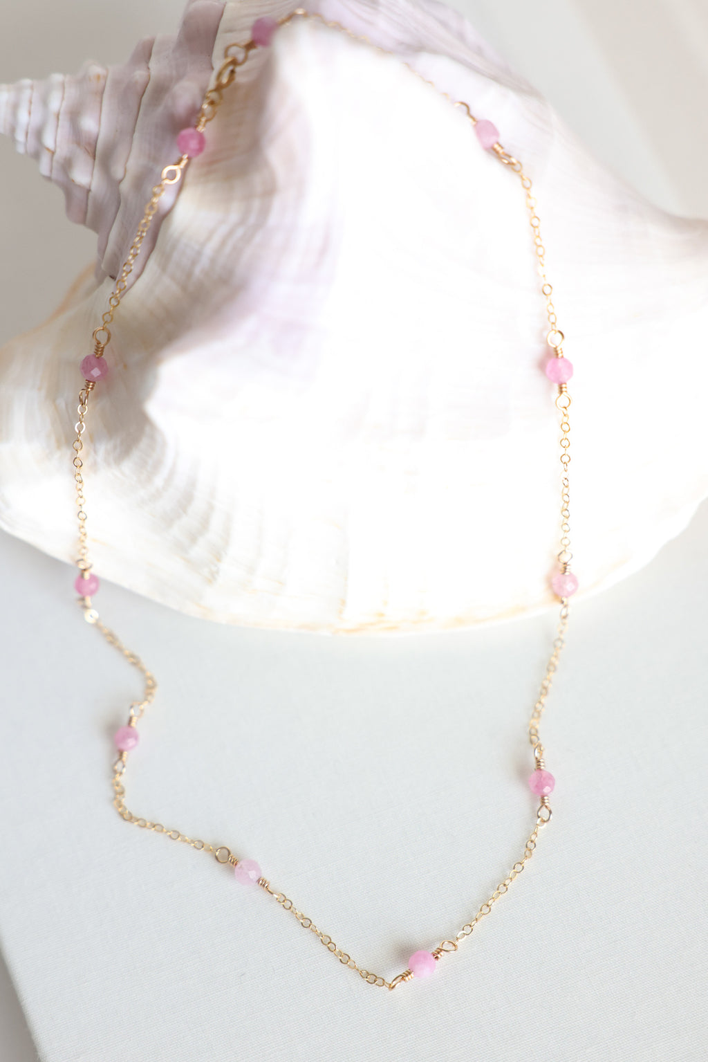 Isla Necklace in pink